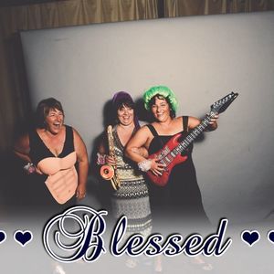 Meet your Posher, Robin